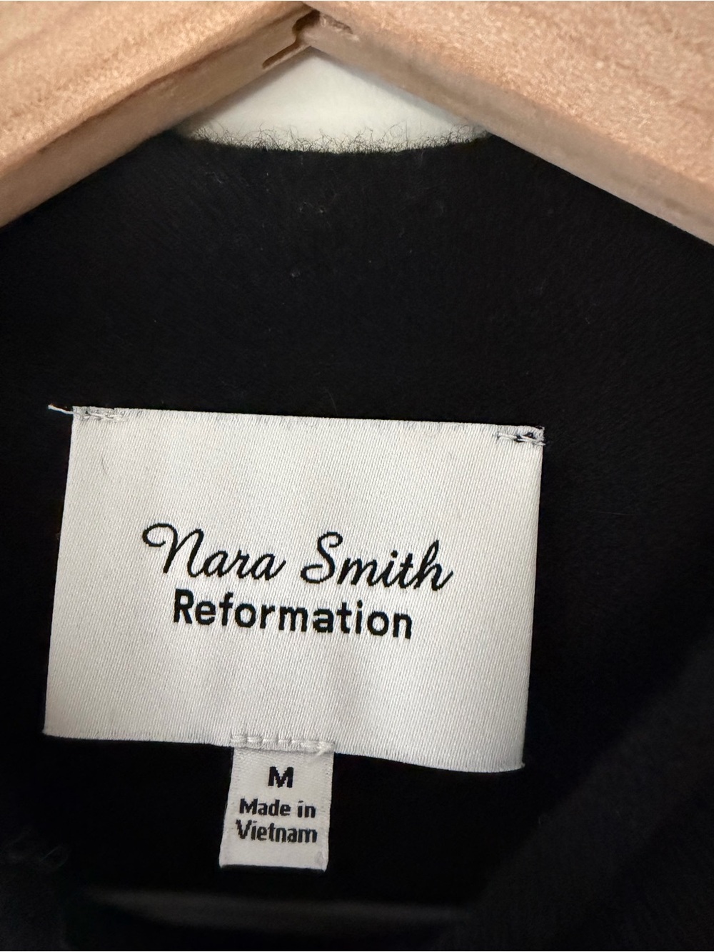 Nara Smith x Reformation Black Cashmere Mockneck size Medium - Picture 3 of 4